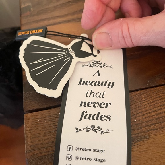 NWT Retro Stage Dress with Web Skirt - Picture 4 of 6